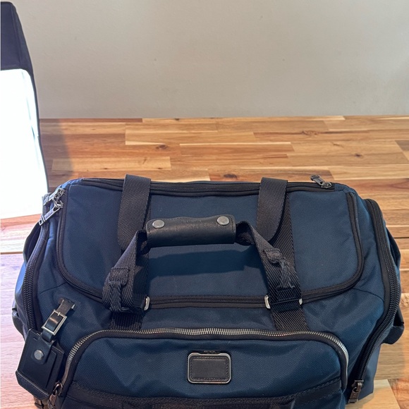 Tumi Alpha Bravo Mason Duffle - Picture 9 of 16